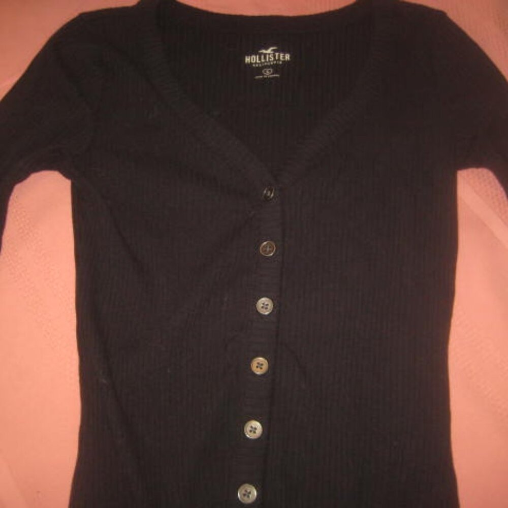 Hollister Sweat Black Button Down Size Small